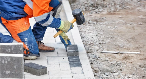 Walkway and pathway paver installation in Plano